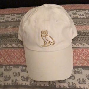 White ovo drake cap